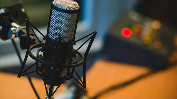 Haz crecer tu negocio con un podcast podcast