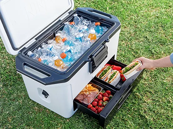 Hielera Ninja Frostvault 47L con zona seca | Reseña completa